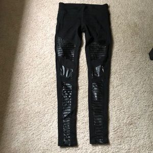 NWT black Moto leggings by Electric Yoga 🖤🖤